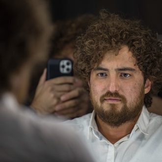 Les_méthodes_efficaces_pour_avoir_de_beaux_cheveux_bouclés